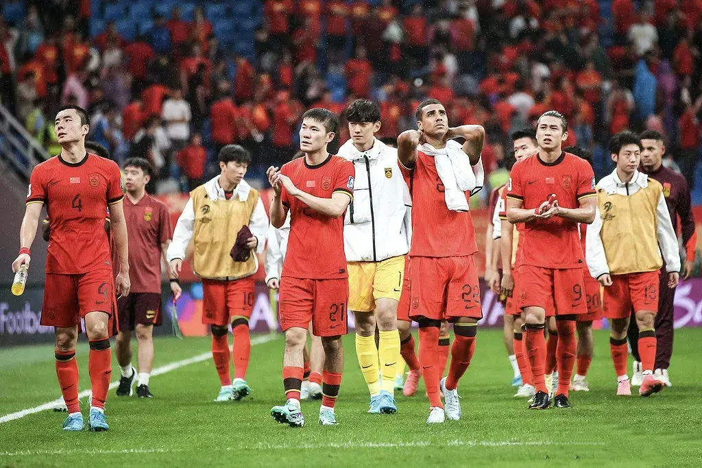 年轻球员成为黑马,澳大利亚球队杀入半决赛 年轻球员成为黑马,澳大利亚球队杀入半决赛