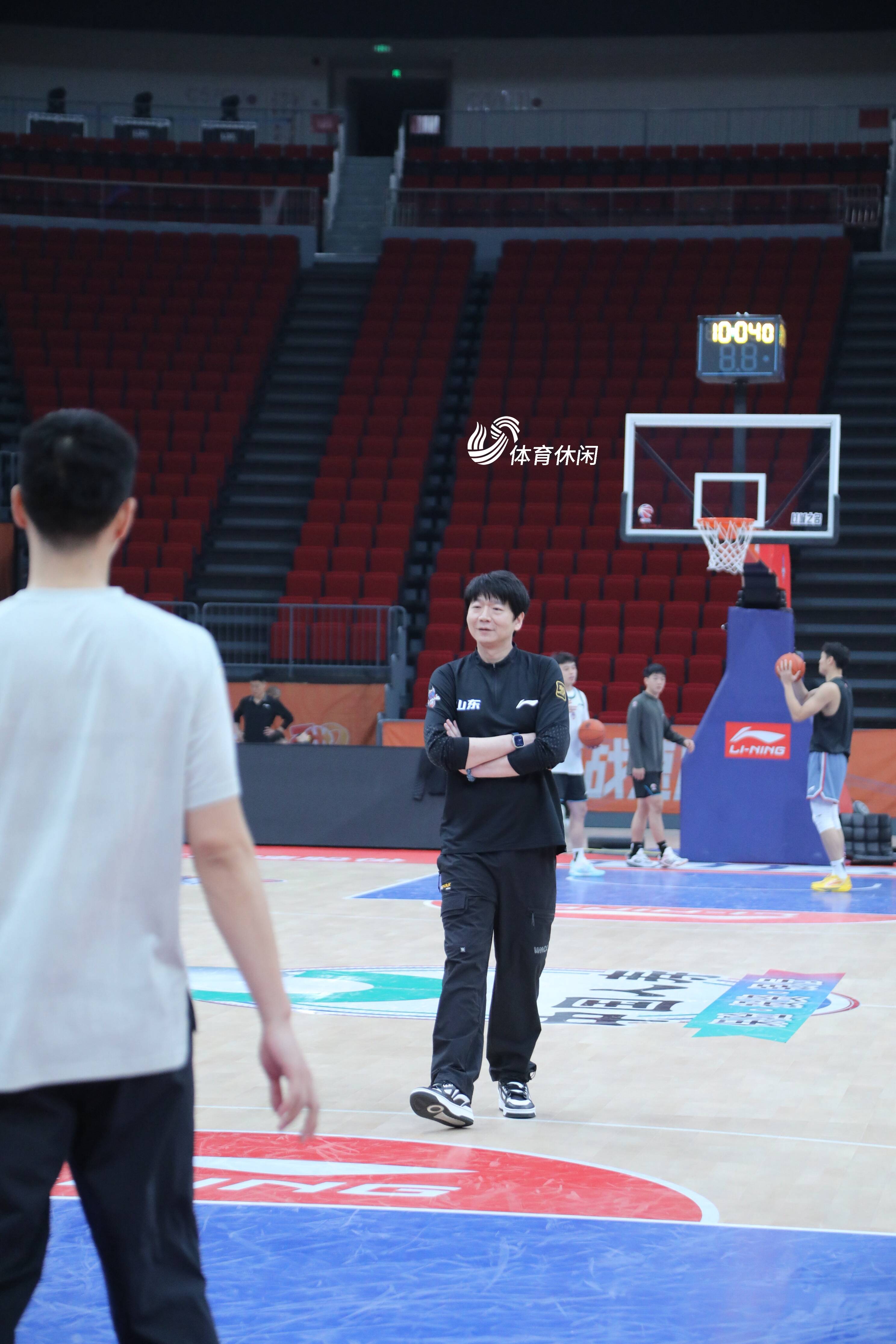 包含上海队备战状态良好，决心在客场反扑的词条