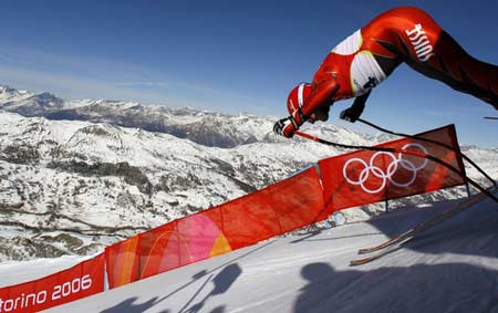 包含瑞士选手在高山滑雪赛中崭露头角的词条 包含瑞士选手在高山滑雪赛中崭露头角的词条