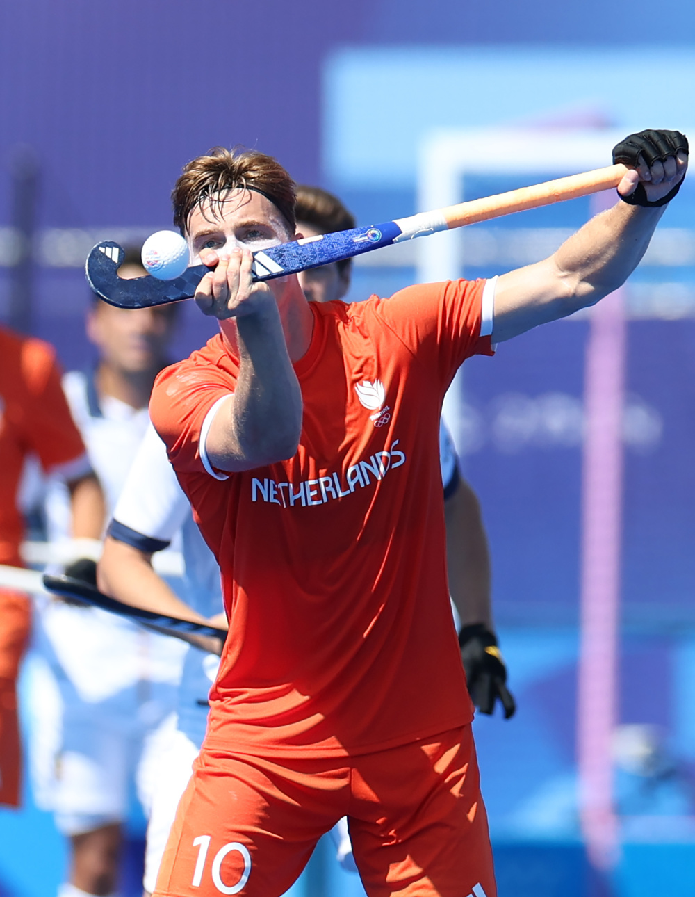 射箭项目上荷兰选手勇夺冠军的简单介绍 射箭项目上荷兰选手勇夺冠军的简单介绍