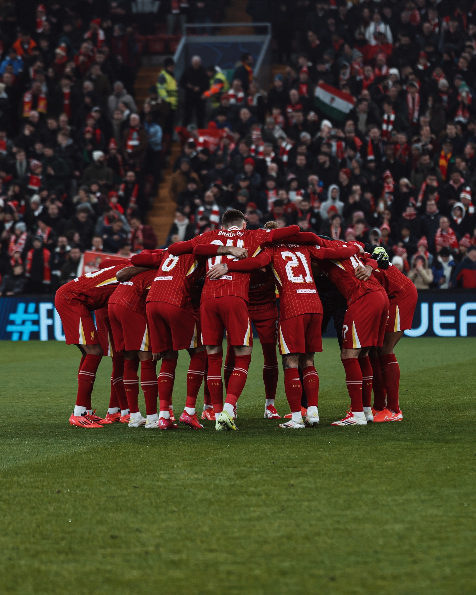 利物浦击退对手,强势晋级四强之列 利物浦击退对手,强势晋级四强之列