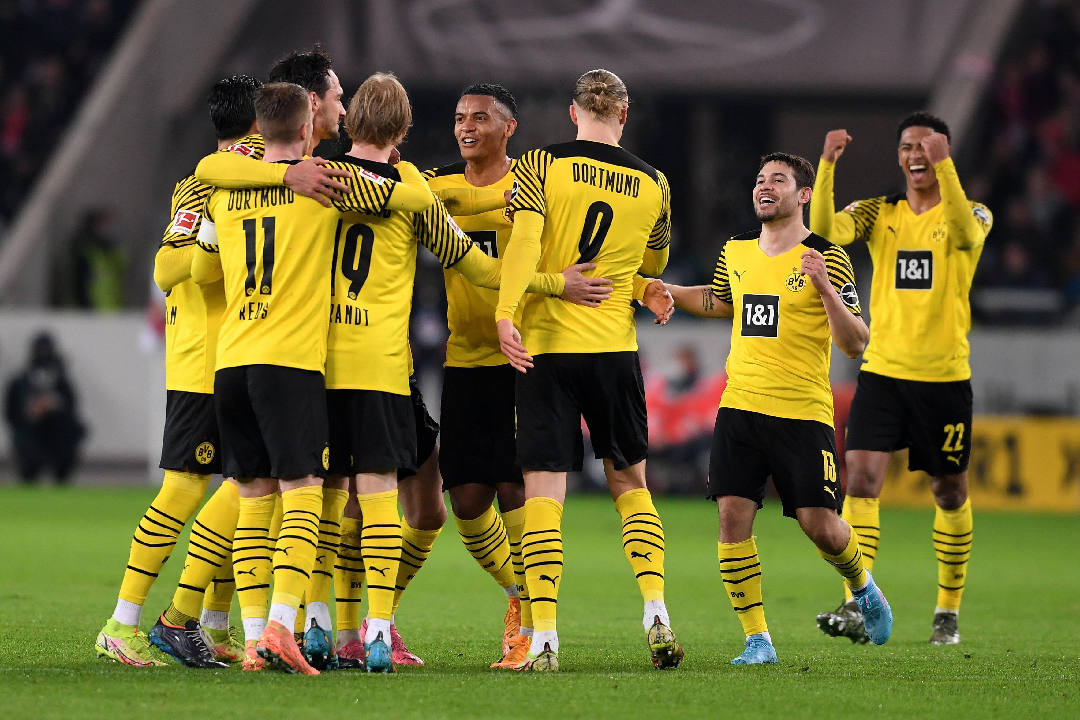 集体发挥俘获多特蒙德，主场大胜令球迷欢呼