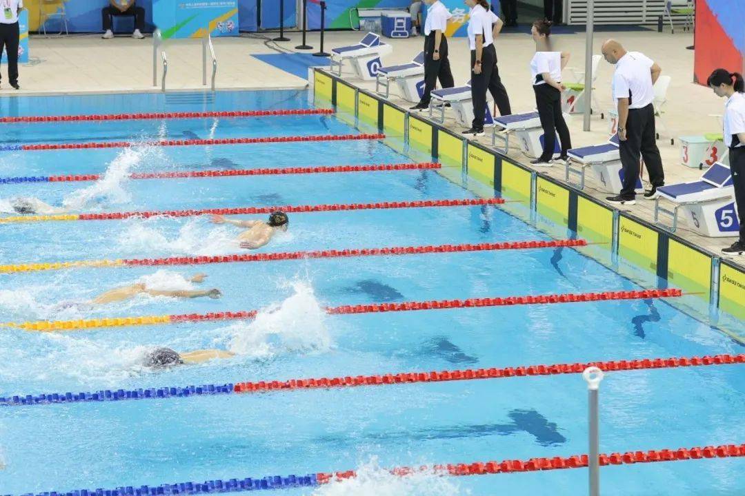 突尼斯游泳选手涌现实力,斩获第四 突尼斯游泳选手涌现实力,斩获第四