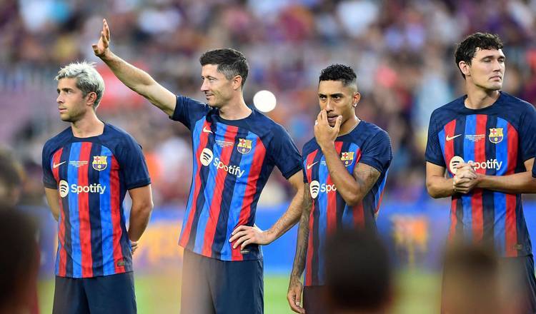 沙尔克希望在莱比锡红牛主场击败对手 沙尔克希望在莱比锡红牛主场击败对手