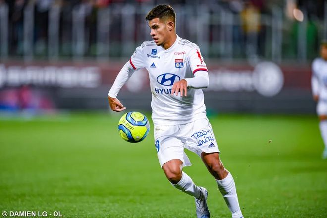 梅斯女队再创佳绩，引发球迷骄傲