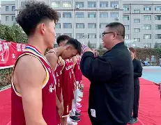 呼和浩特男篮士气如虹,逐鹿中原 呼和浩特男篮士气如虹,逐鹿中原