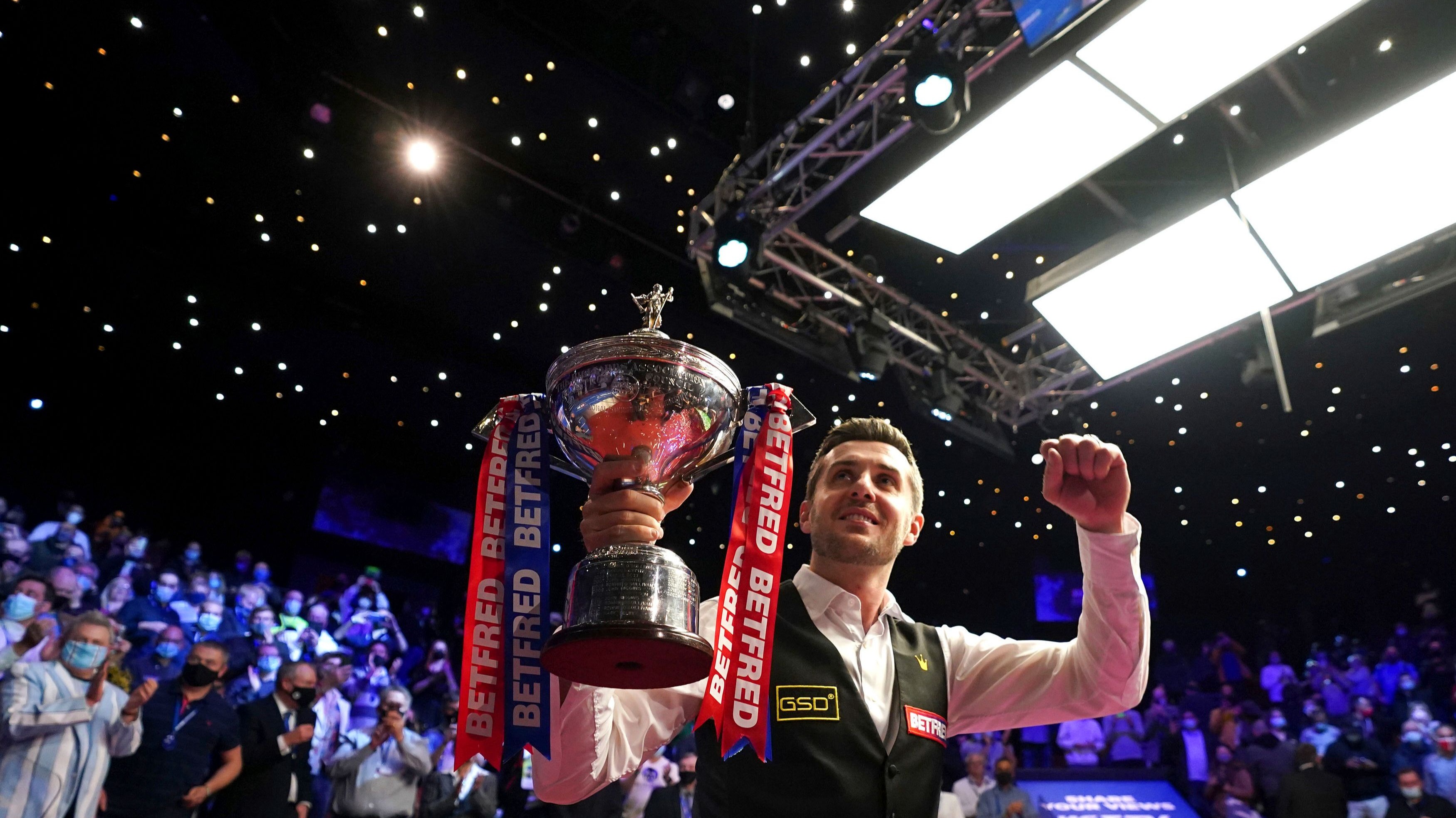 西区比尔逊力克对手晋级半决赛