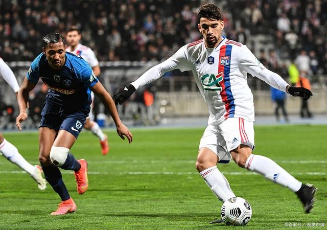 里昂主场大胜昂热，喜迎胜利