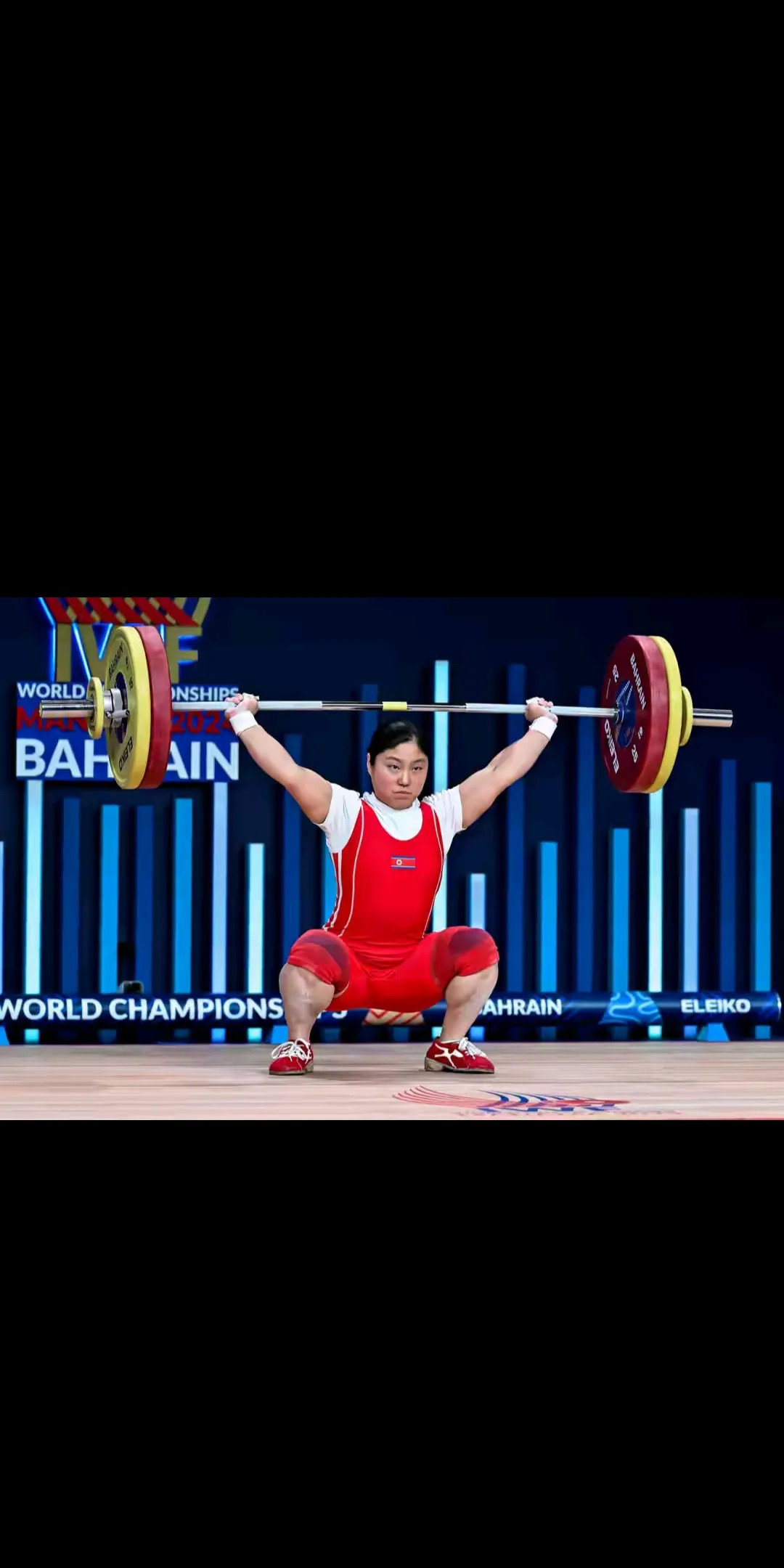 泰国举重选手突破个人极限夺得铜牌 泰国举重选手突破个人极限夺得铜牌