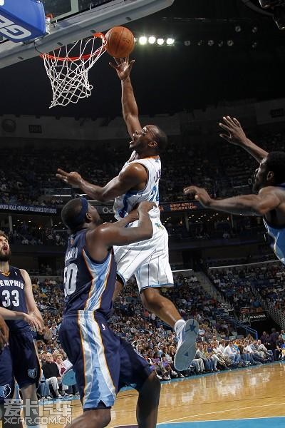 灰熊逆袭战胜黄蜂重返胜利宝座 灰熊逆袭战胜黄蜂重返胜利宝座