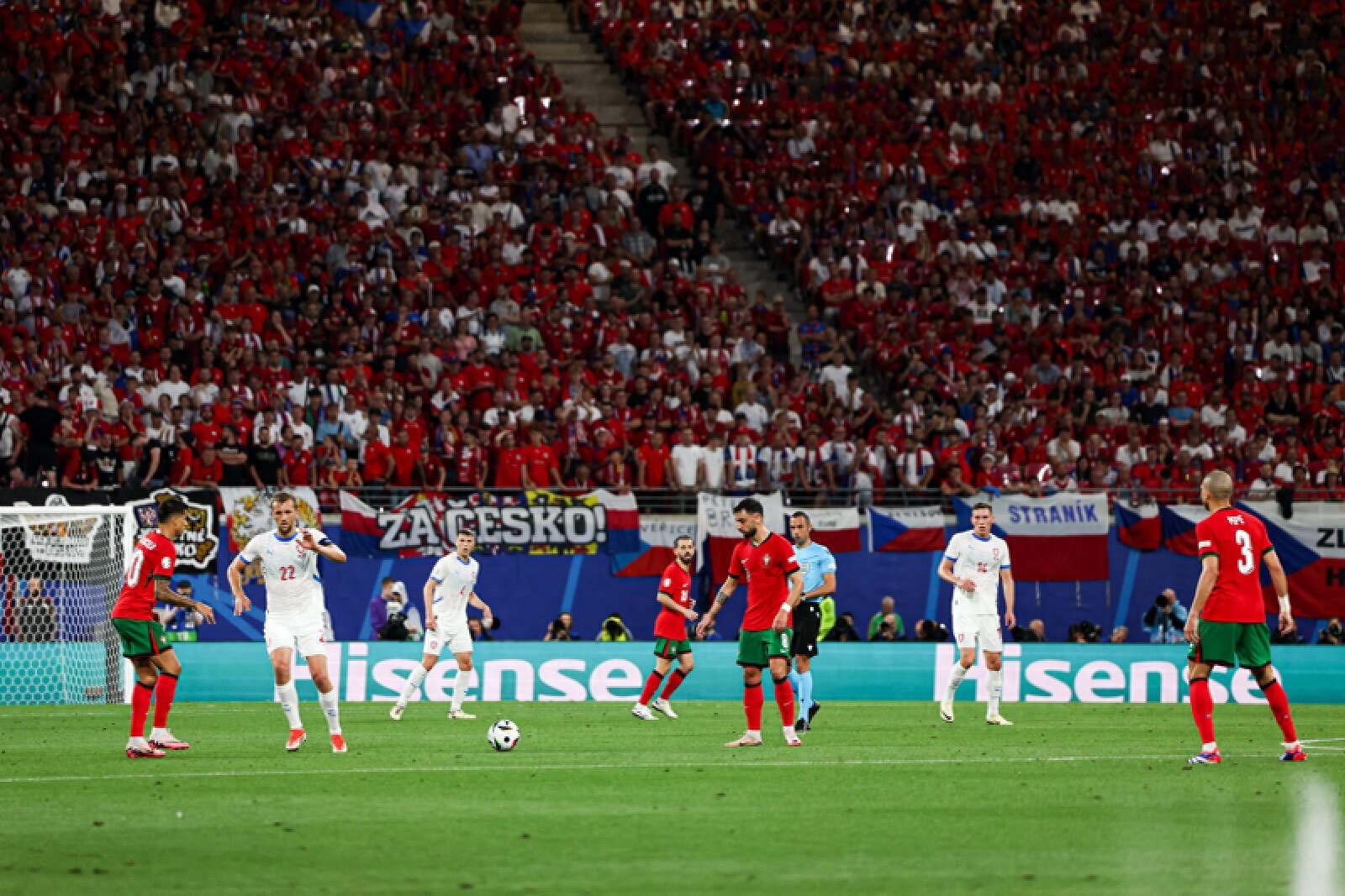 葡萄牙队战胜匈牙利队取得胜利 葡萄牙队战胜匈牙利队取得胜利