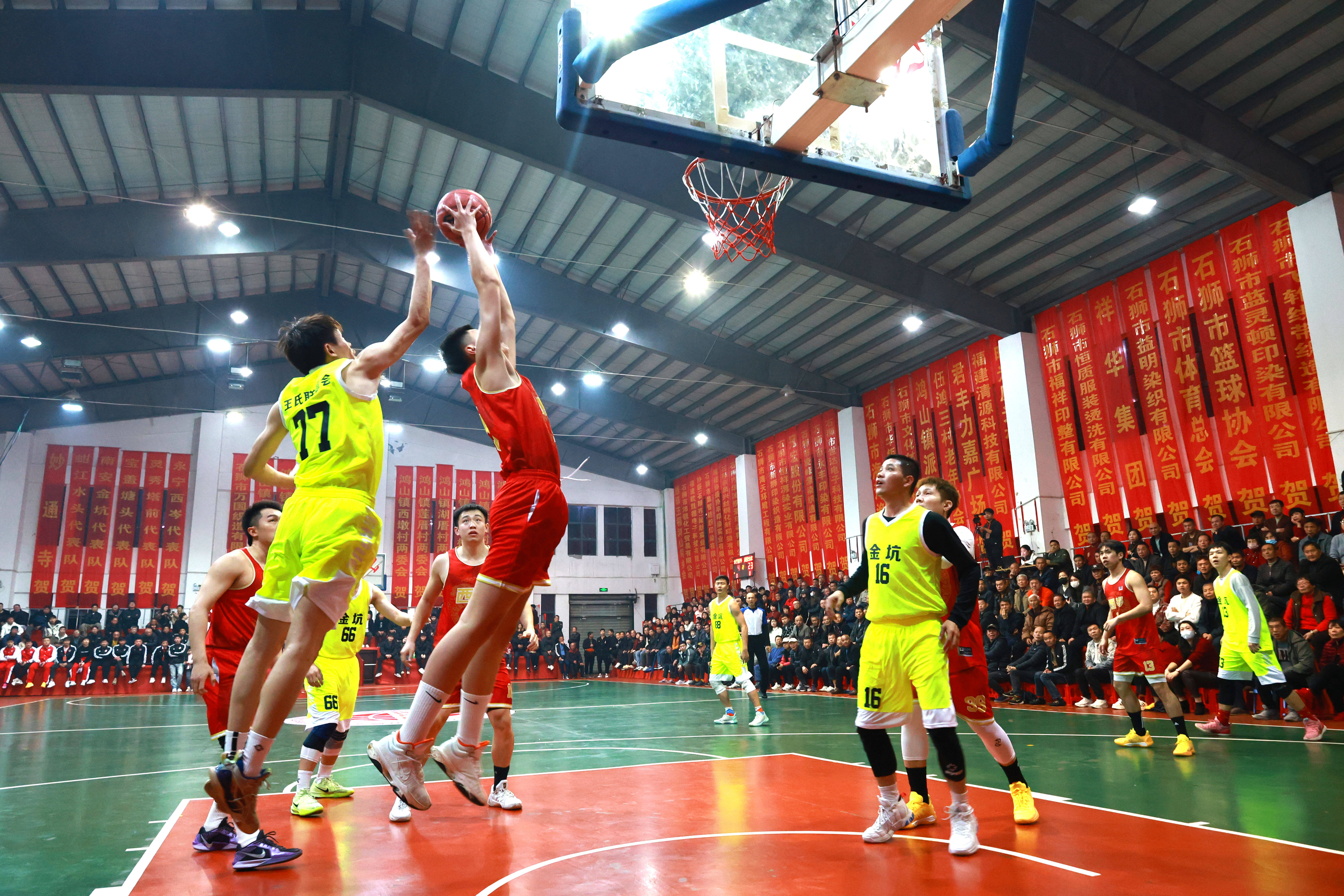 清明假期期间,篮球迷聚焦中国篮球联赛 清明假期期间,篮球迷聚焦中国篮球联赛