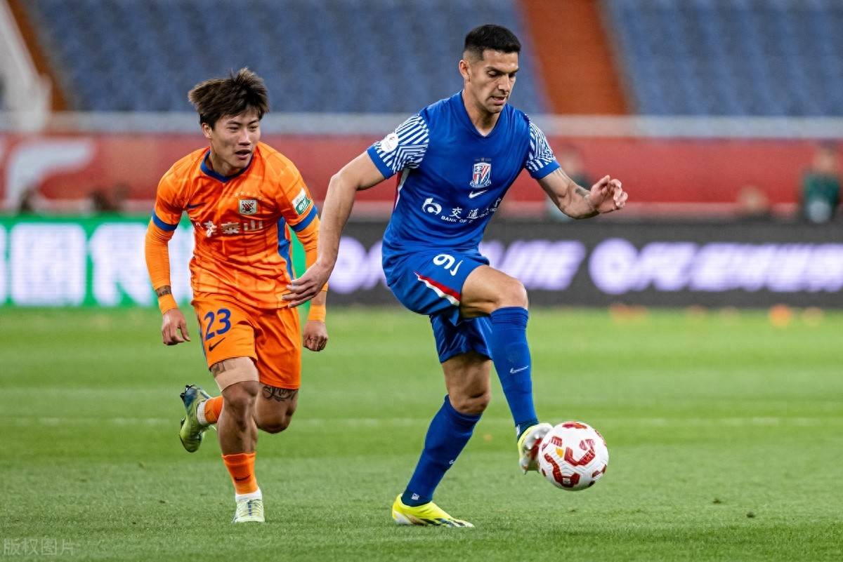 申花客场逆转胜北京人和，继续保持连胜的简单介绍