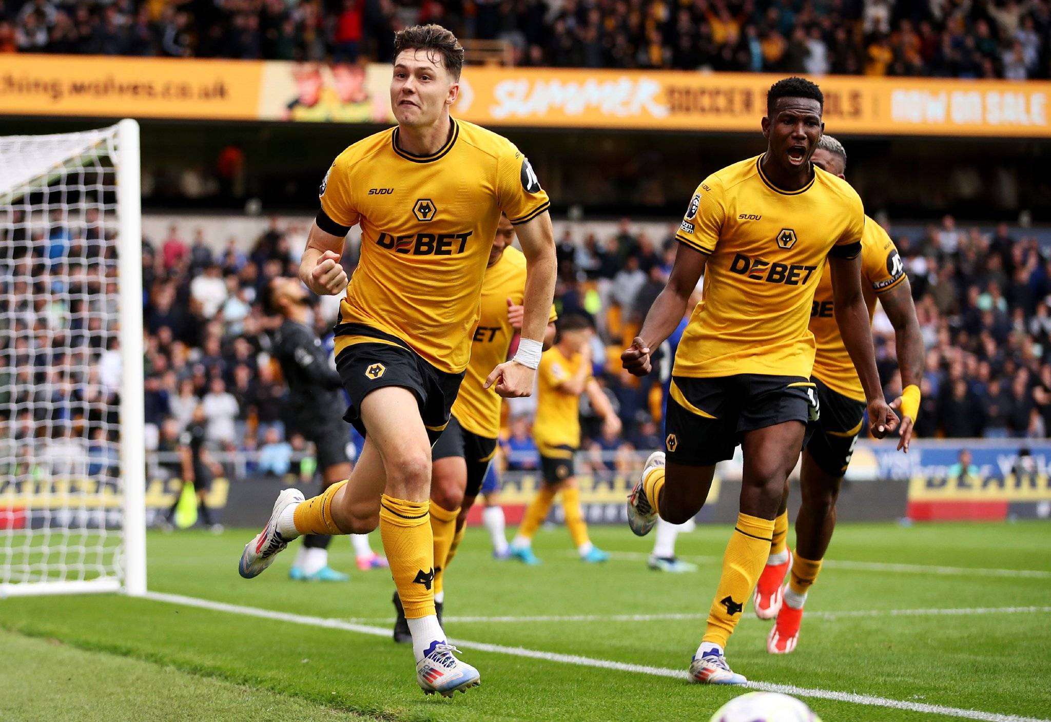 俄罗斯神锋建功，帮助水晶宫客场获胜