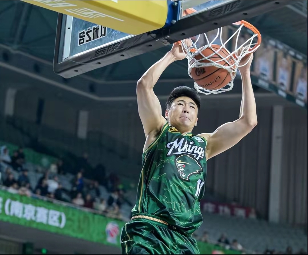 同曦队客场击败贵州,取得珍贵之胜利 同曦队客场击败贵州,取得珍贵之胜利