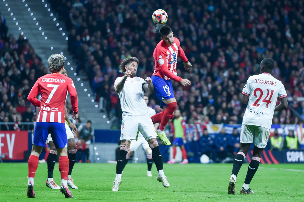 西班牙队长首度尝试国际足球联赛赛制 西班牙队长首度尝试国际足球联赛赛制