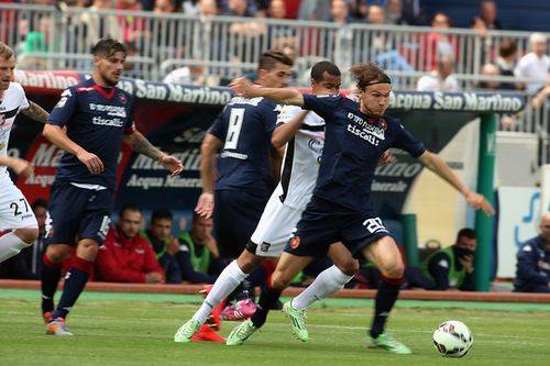 美因茨斩获胜利，继续紧咬积分榜前列的简单介绍