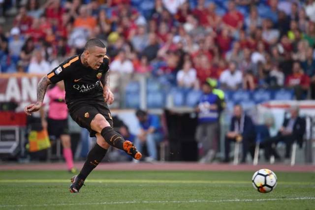 罗马主场力克对手,取得关键三分 罗马主场力克对手,取得关键三分