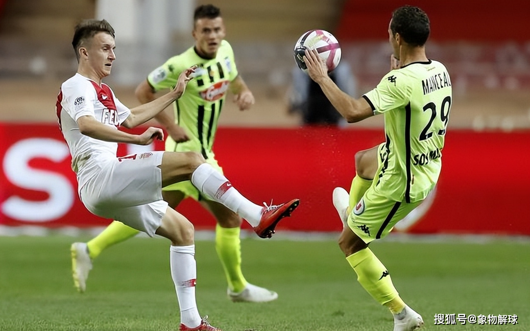 里昂俱乐部在法国联赛中取得好成绩