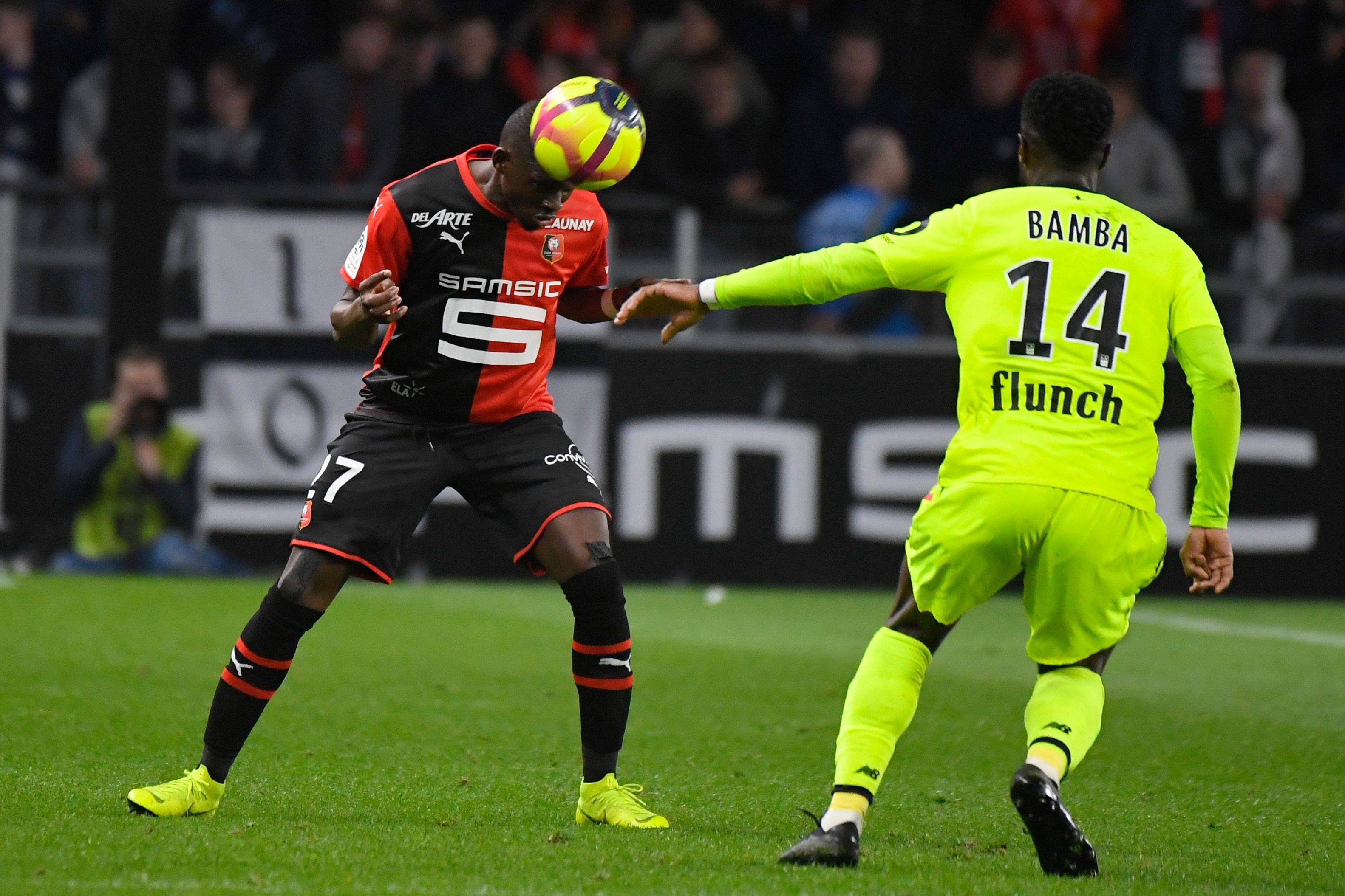 富勒姆客场击败沃特福德，稳住保级形势，迎来关键胜利