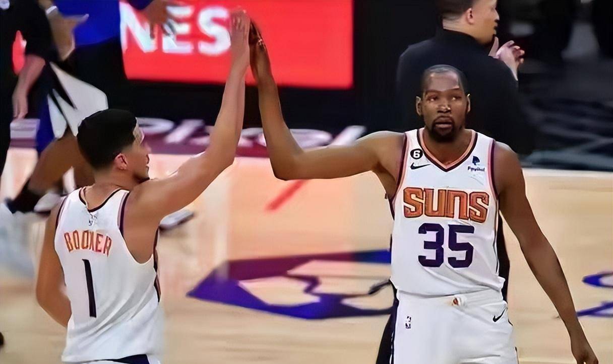 关于小牛后卫被逐离场,球队意外被逆转败局难改的信息 关于小牛后卫被逐离场,球队意外被逆转败局难改的信息