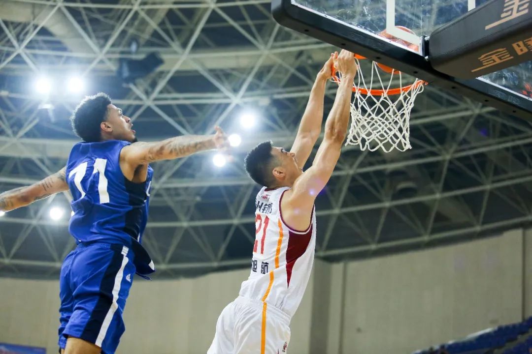 战胜对手开门红预示未来辉煌 战胜对手开门红预示未来辉煌