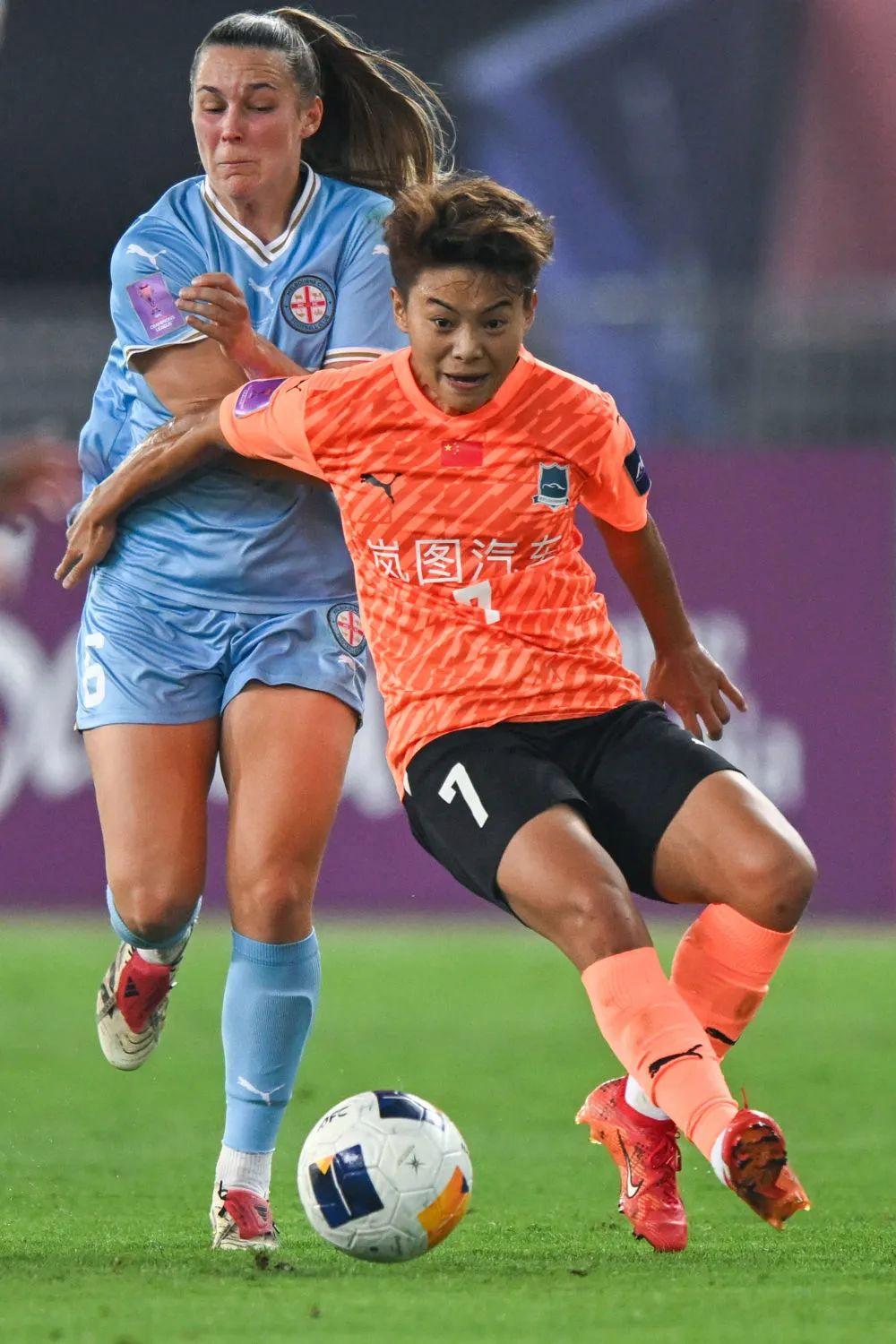 中国女足惊险夺冠,韩国遗憾屈居亚军 中国女足惊险夺冠,韩国遗憾屈居亚军