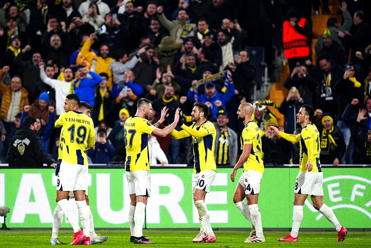 穆里尼奥执教新球队,备战欧联杯比赛的简单介绍 穆里尼奥执教新球队,备战欧联杯比赛的简单介绍