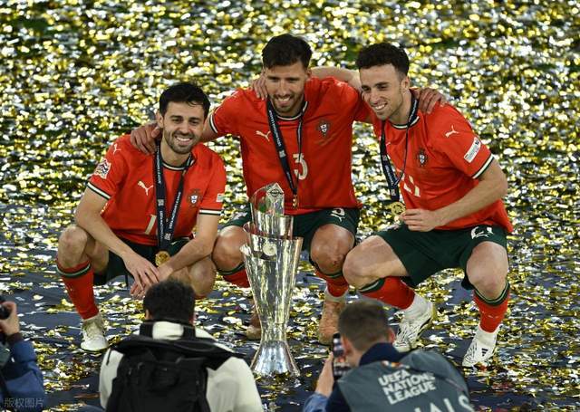 世俱杯:利物浦击败对手晋级 世俱杯:利物浦击败对手晋级