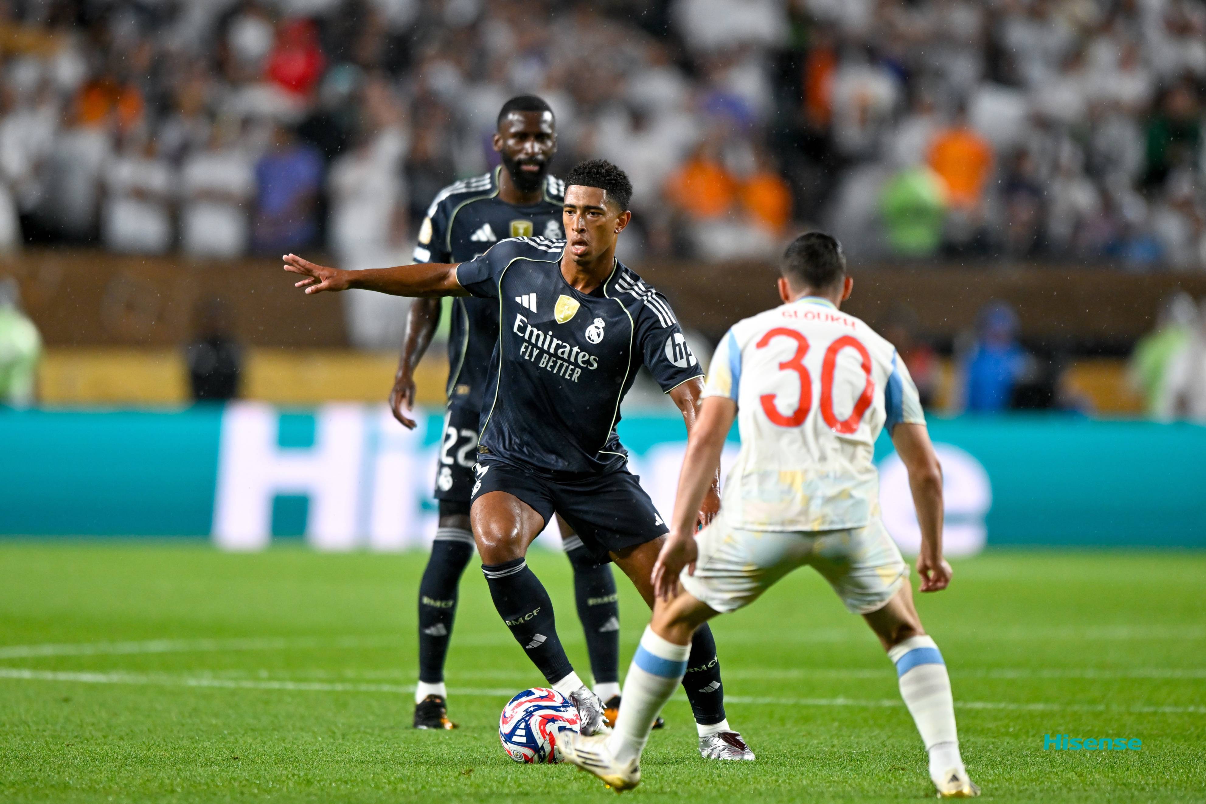 尤文逆袭成功,比淘汰皇马杀入欧冠四强 尤文逆袭成功,比淘汰皇马杀入欧冠四强