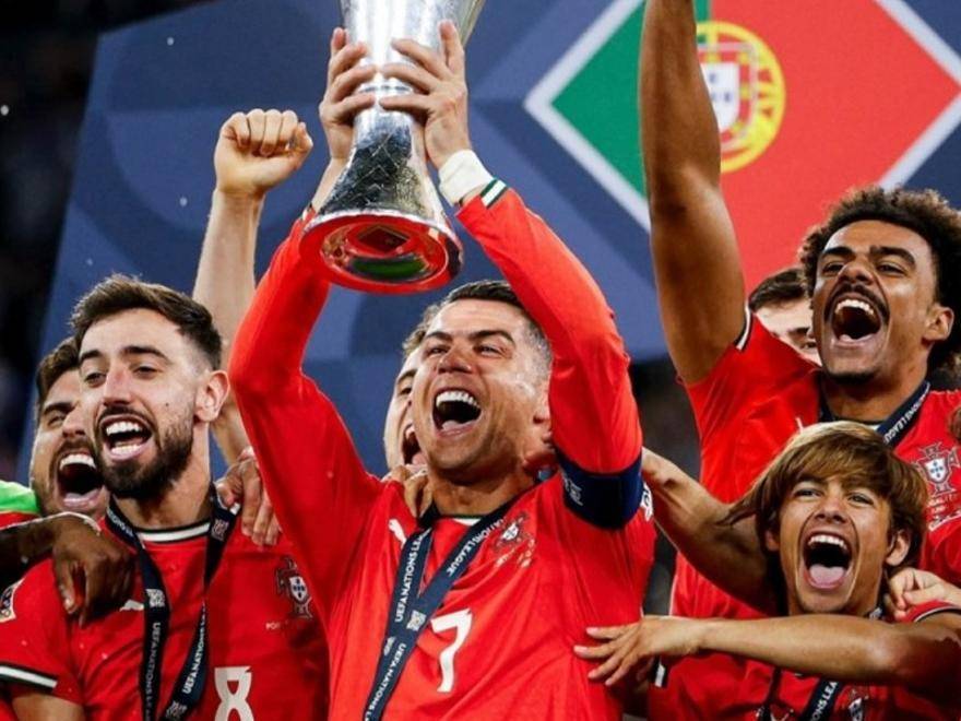 英格兰逆转比利时,备战欧洲足球大赛 英格兰逆转比利时,备战欧洲足球大赛