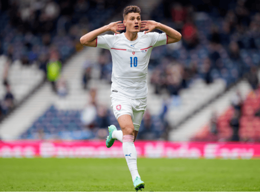 捷克客场击败法国，晋级欧锦赛半决赛