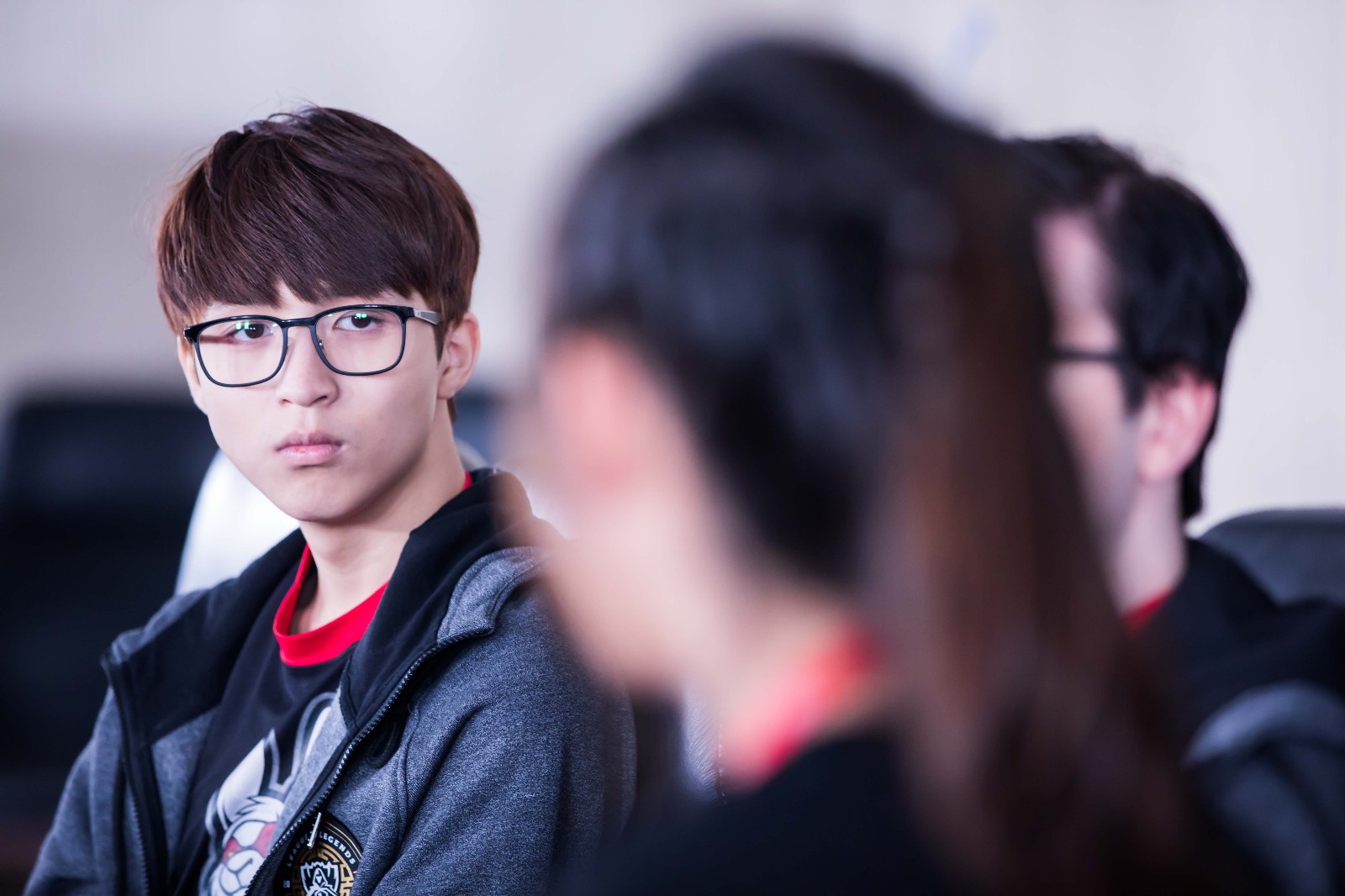 JDG鏖战BRO,Hanssama关键团战开团秒人鏖战多局入围赛,引爆全场热议 JDG鏖战BRO,Hanssama关键团战开团秒人鏖战多局入围赛,引爆全场热议