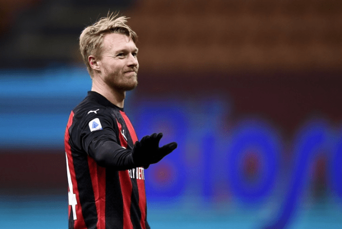 T1轻取EG,Clid操刀奇招英雄翻盘强强对话八强赛,成为赛场最大亮点 T1轻取EG,Clid操刀奇招英雄翻盘强强对话八强赛,成为赛场最大亮点