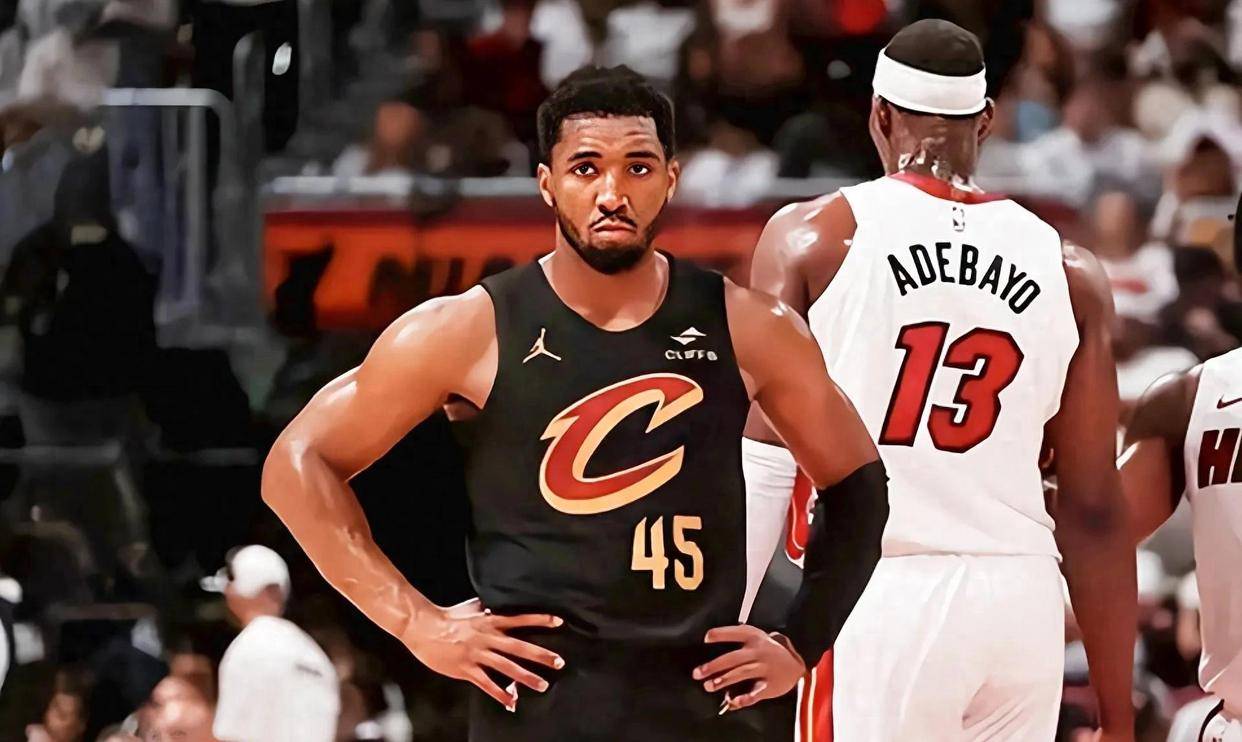 季后赛G1，热火横扫猛龙晋级东部半决赛