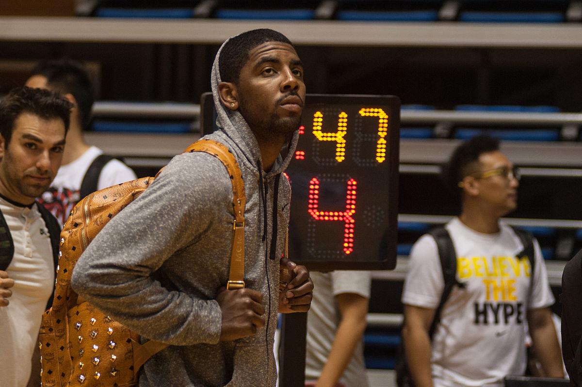 欧文赛季报销!篮网重整旗鼓 欧文赛季报销!篮网重整旗鼓