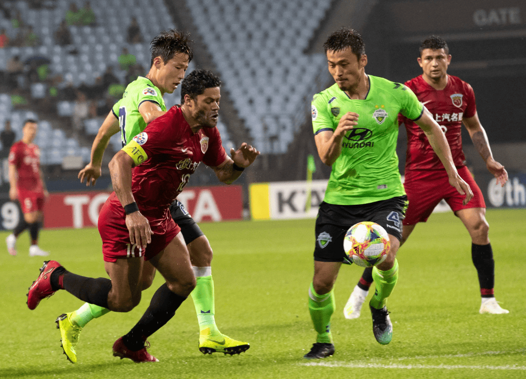 首尔FC遭遇艰难对手,备战重要战役 首尔FC遭遇艰难对手,备战重要战役