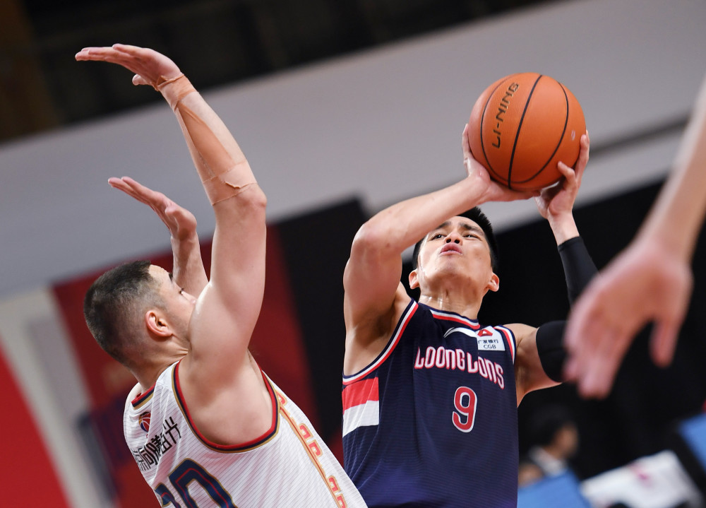 黑山主场告捷,晋级希望仍存 黑山主场告捷,晋级希望仍存