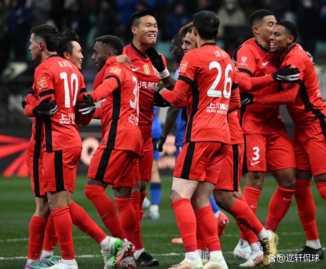 权健战胜上海上港,球队士气高涨 权健战胜上海上港,球队士气高涨
