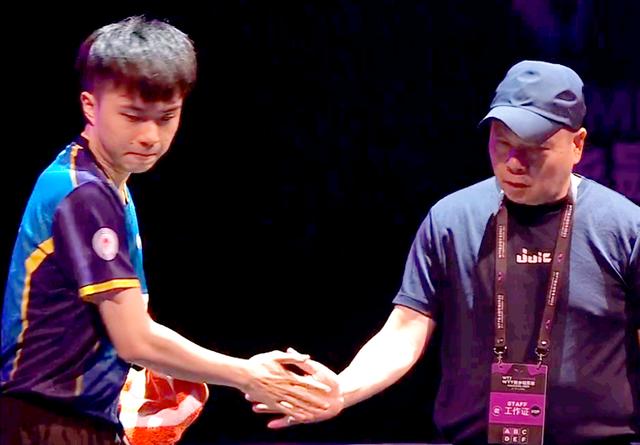 英格兰队力克日本队,马龙扛起全队的简单介绍 英格兰队力克日本队,马龙扛起全队的简单介绍