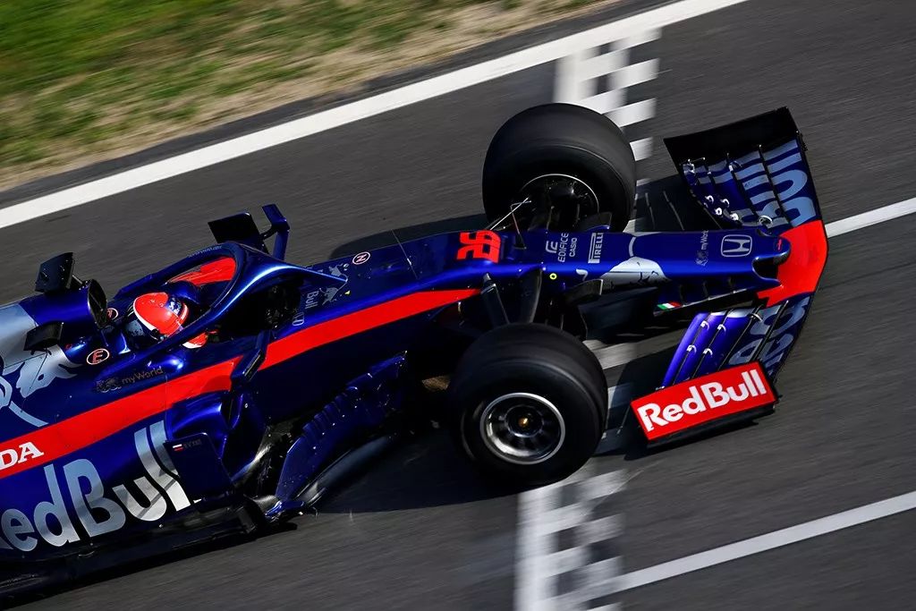 红牛二队碾压法拉利，拉塞尔惊艳四座的简单介绍