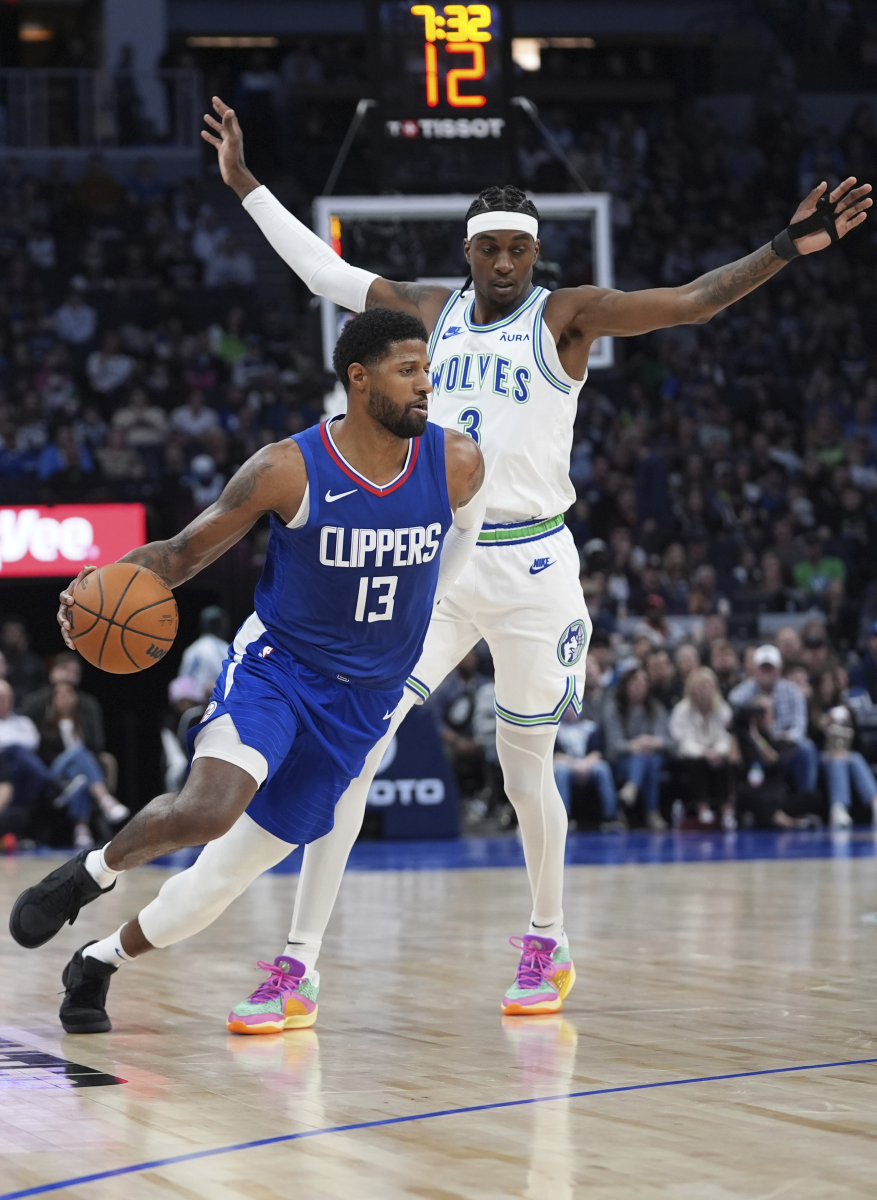 骑士翻盘勇士，保罗统治全场