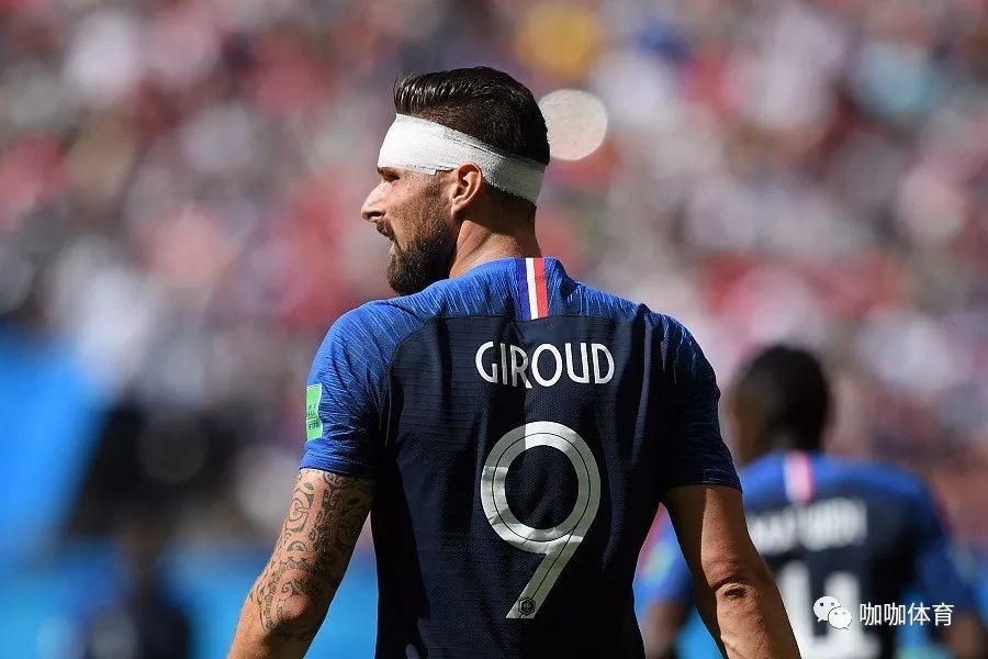 法国队险胜日本队，安赛龙刷新纪录